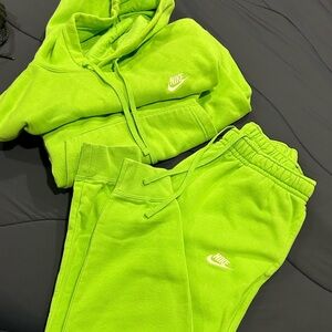 Men’s Nike Set